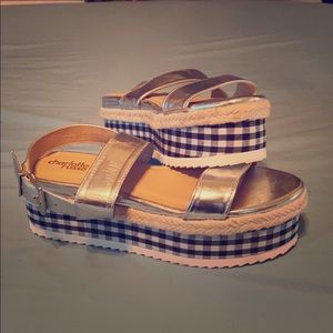 NWOT Black/White Plaid & Silver Platform Sandals👡